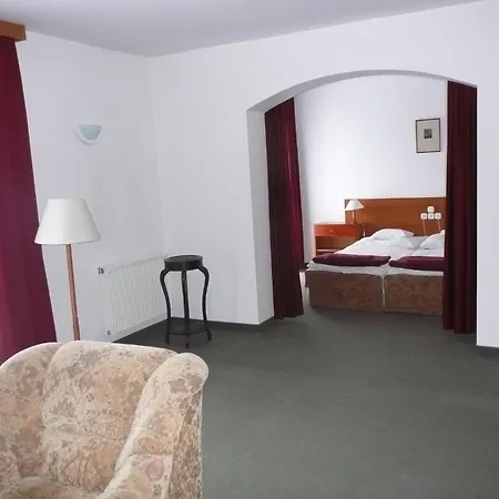 Ovit 3*